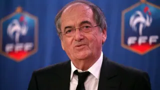 Governo francês vai investigar denúncias de crime sexual na federação de futebol