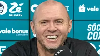 Coritiba anuncia substituto de Rafinha que já trabalhou com Mozart