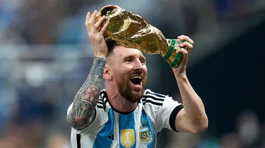 Van Gaal diz desconfiar de armação para Messi ser campeão do mundo