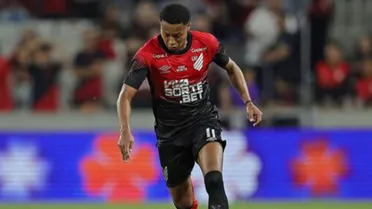 “Dias melhores virão”: Promessa do Athletico volta após longo afastamento