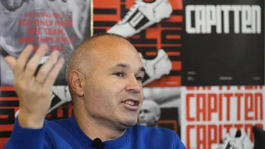 Iniesta é mais um ex-jogador do Barcelona que pode atuar com Messi