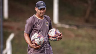 Ídolo tenta impedir acesso do Paraná Clube para a elite do Paranaense