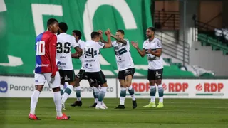 Após meses sem futebol, torcedor precisa ter paciência com o nível dos jogos