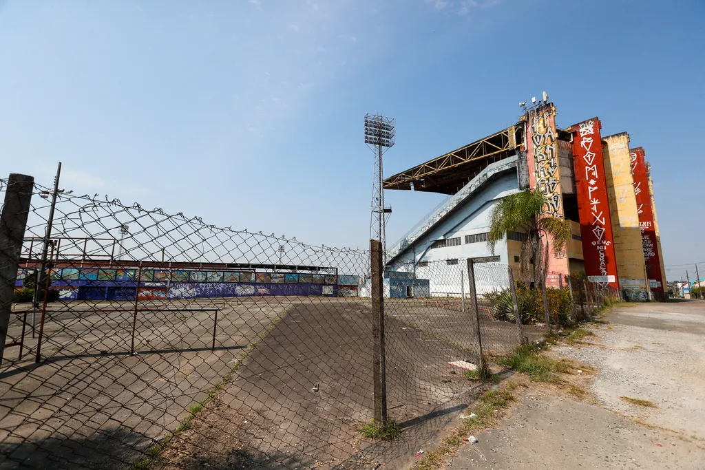Estádio Pinheirão