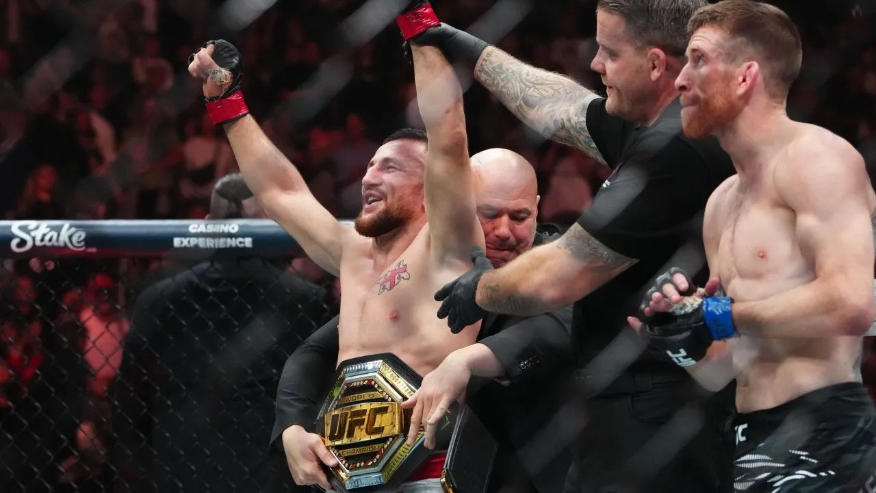 Merab Dvalishvili e Cory Sandhagen no UFC 320. Foto: Icon Sport