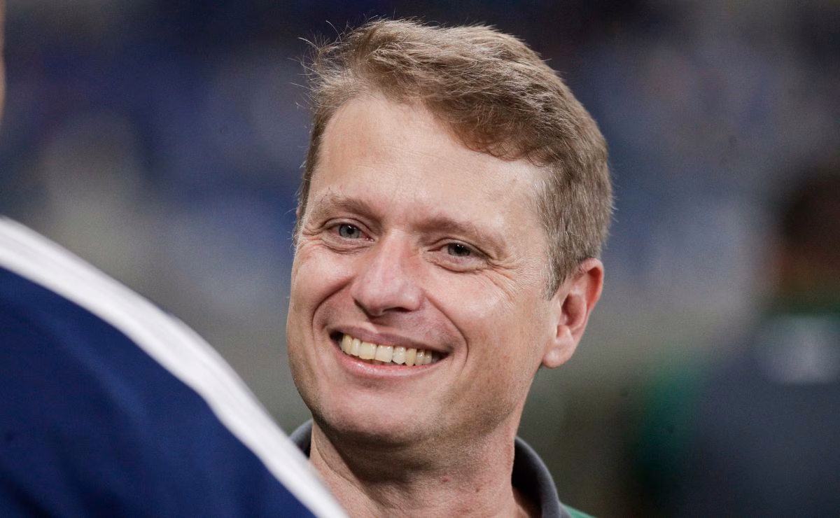 Fernando Seabra, técnico do Coritiba, durante partida no Couto Pereira