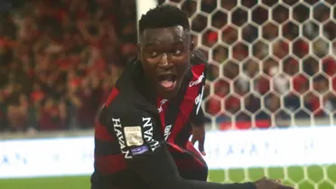 Viveros decide no fim e consolida o Athletico no G4 do Brasileirão durante a parada da Copa