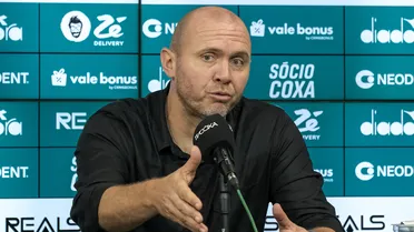 Mozart explica demora em achar time ideal no Coritiba e destaca fator urgente para equipe