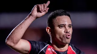 Athletico vive tragédia com goleiro Santos e é eliminado com vexame na Copa do Brasil