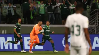 Abel Ferreira e jogadores defendem Breno Lopes após comemoração de gol