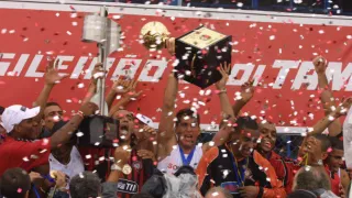 Em última entrevista, Flávio lembrou atitude de técnico antes do título do Athletico em 2001