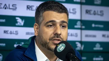 CEO do Coritiba avalia elenco e revela plano para reforços: “Super qualificado”