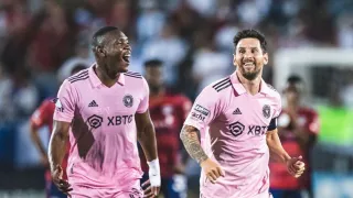 Messi marca duas vezes, comanda reação e Inter Miami avança na Leagues Cup