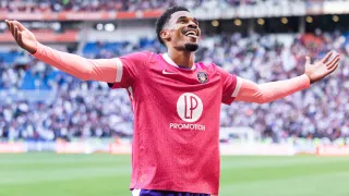 Ex-Athletico é destaque na França e ajuda em fim de jejum de 59 anos