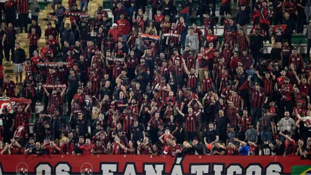 Técnico convoca torcida do Athletico, mas não cita proibição à organizada: “Momento de união”