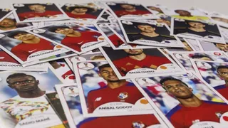 Shopping de Curitiba vai distribuir figurinhas e álbuns da Copa 2018
