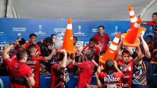 Jogadores do Athletico provocam: “Coxa está morto, Paraná já morreu”; vídeo