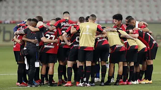 Athletico aposta mais em jogadores de exportação que em equipe para ganhar títulos