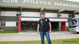 São Paulo faz proposta para contratar gerente das categorias de base do Athletico