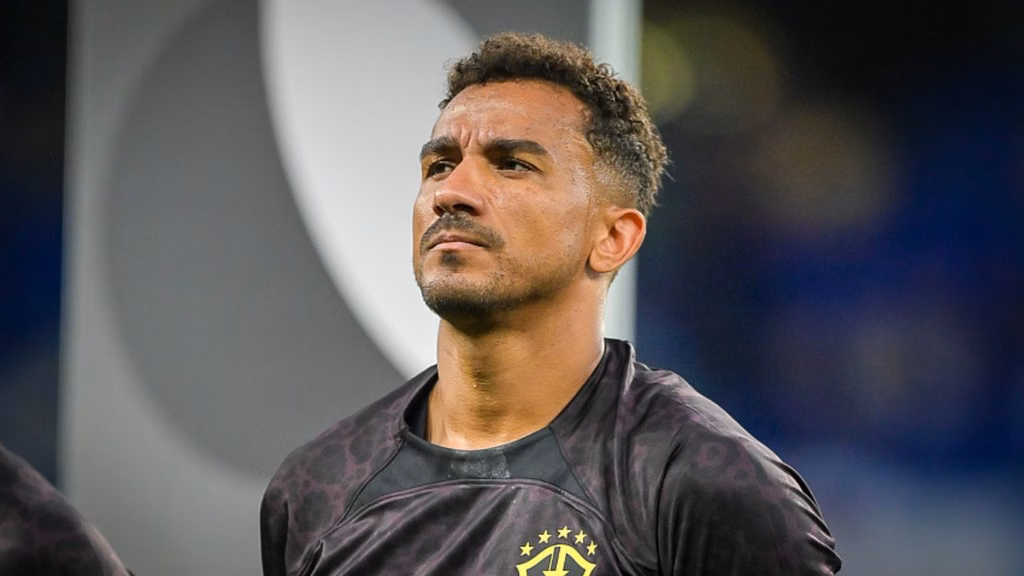 danilo-titular-selecao-afastado-clube-europeu