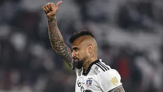 Ex-Athletico, Vidal provoca River Plate: “Mais títulos que todos juntos”