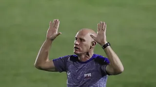 Torcedores fazem vaquinha para motivar jogadores com salários atrasados em “final”