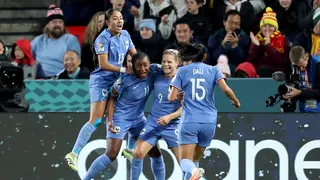 Colômbia avança às quartas de final pela 1ª vez e França atropela Marrocos