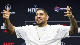Poatan volta a soltar o verbo contra personagem importante do UFC