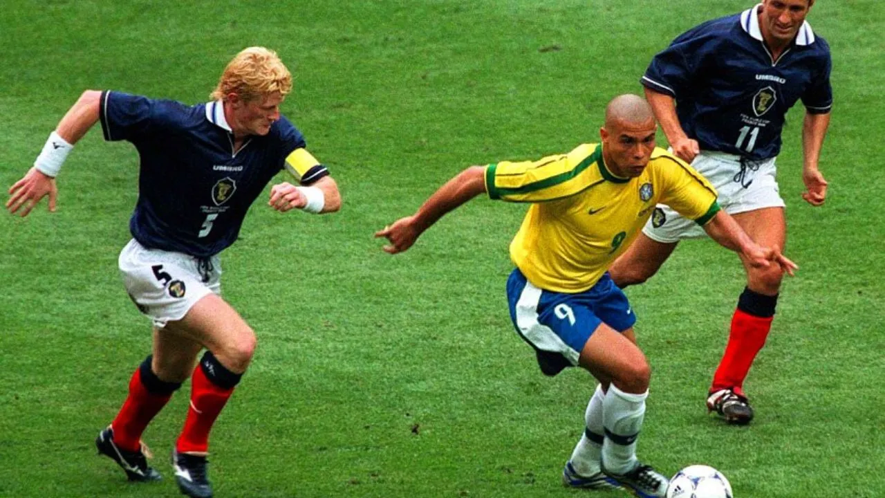 ronaldo-brasil-escocia