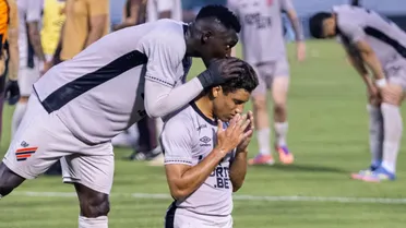 Athletico está prestes a voltar ao Brasileirão. E, de repente, como campeão