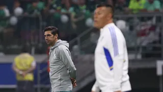 Abel atribui eliminação do Palmeiras a goleiro e rebate questões sobre escalação