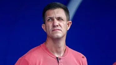 “Tivemos um pênalti claríssimo. Não tem como contestar”, dispara técnico