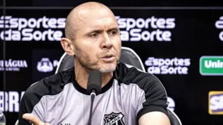 Em novo clube, Mozart volta a falar sobre saída do Coritiba