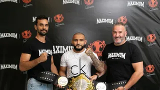 Campeão do One FC, John Lineker rebate provocações de promessa do MMA
