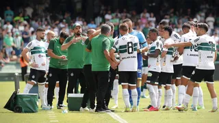 Com janela perto do fim, Coritiba mira os últimos reforços para o primeiro turno