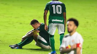 Goiás empata com Bragantino e é o terceiro rebaixado para Série B