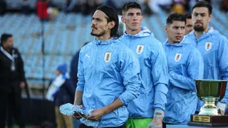 Técnico diz esperar que Cavani dispute a Copa, mas admite preocupação