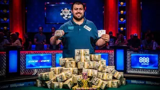A dúvida no poker: é melhor menos ganharem mais ou mais ganharem menos?