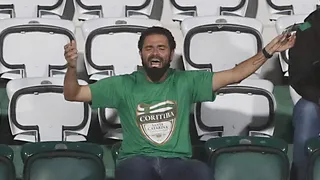 Namur entrega o Coritiba na lanterna. E se for reeleito?