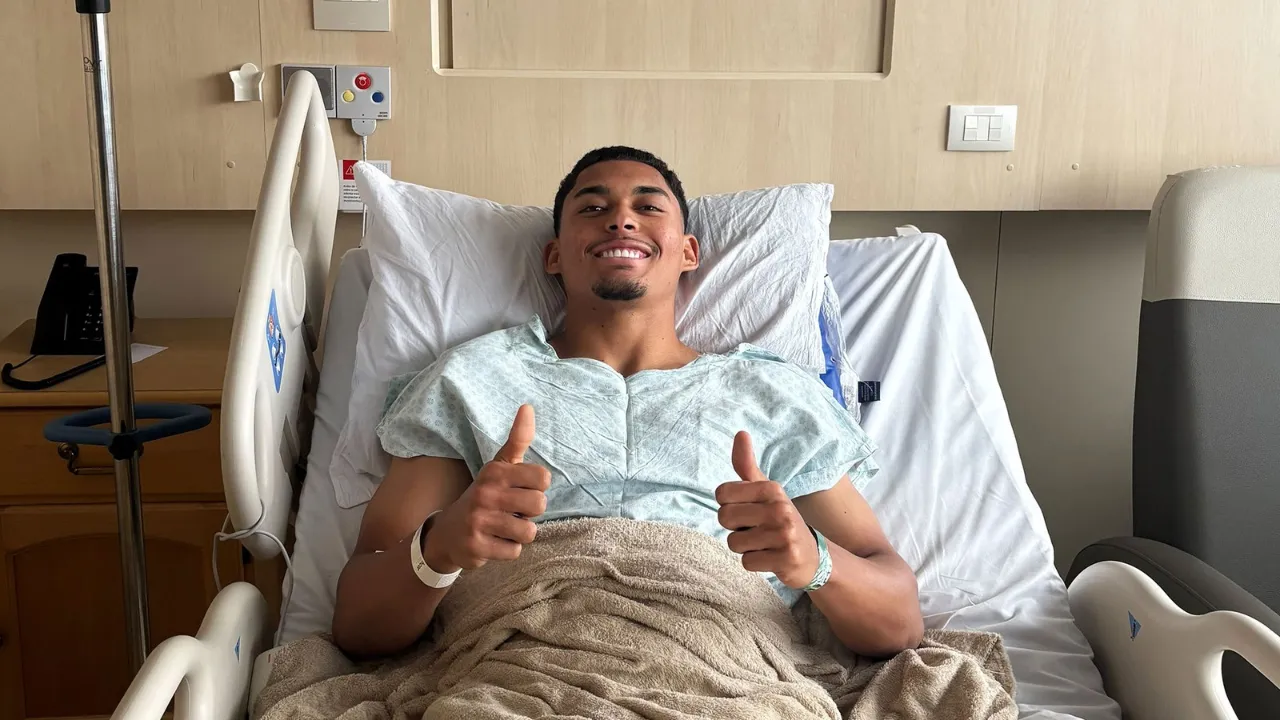 claudinho-cirurgia-athletico