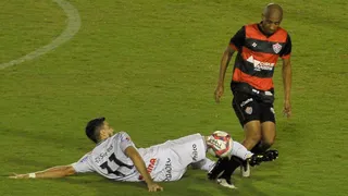 Em jogo equilibrado, Operário empata sem gols com o Vitória