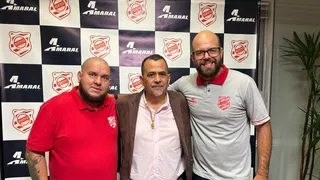 Rival do Paraná pelo acesso, Rio Branco anuncia ex-executivo do Tricolor