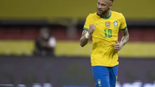 Seleção em campo, CBF em crise e Copa América indefinida