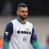 Em alta no Coritiba, Vini Paulista comemora renovação e projeta duelo contra Criciúma