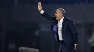 Tite nega que pensou em pedir demissão da seleção e destaca trabalho