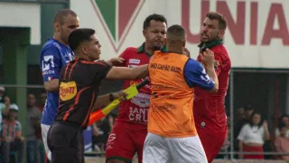 TJD-PR suspende ex-Coritiba e 17 jogadores por briga na final da Taça Paraná