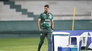 A febre de técnicos portugueses no futebol brasileiro
