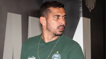 Julgamento decide futuro de jogadores do Coritiba expulsos contra o Grêmio