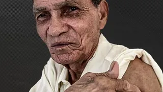 Manga, 83 anos, goleiro lendário do futebol brasileiro, é vacinado contra covid