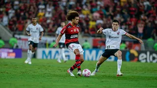 Athletico cutuca Renato Gaúcho após classificação: “Grama sintética fez a diferença”